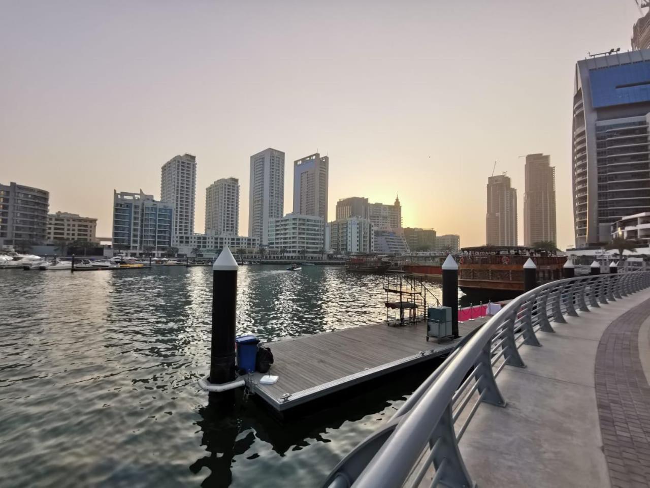 Icon Casa Living - Sparkle Tower 1 Apartamento Dubai Exterior foto