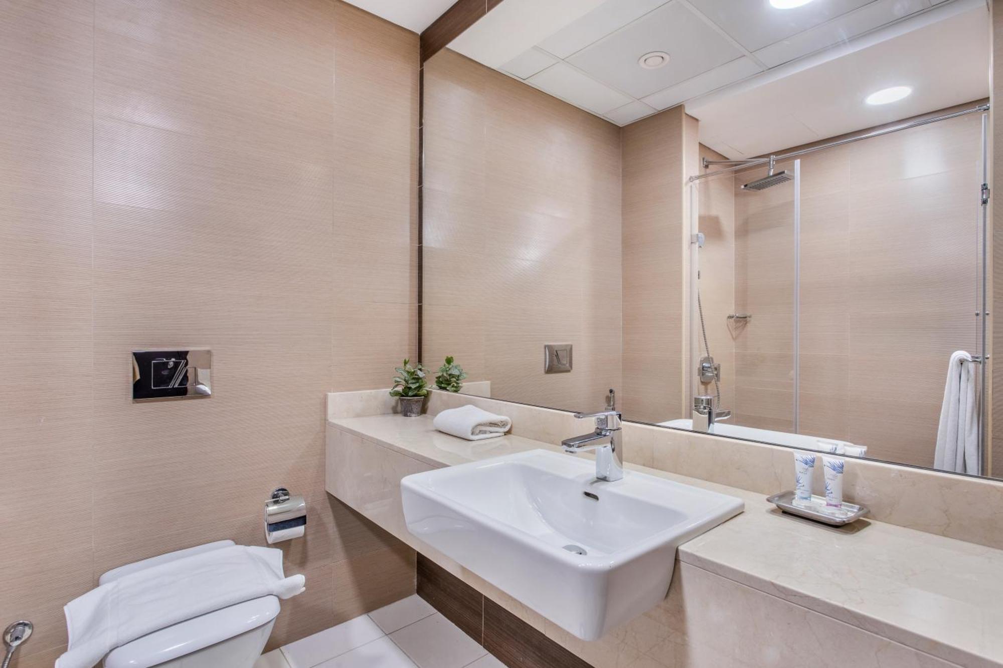 Icon Casa Living - Sparkle Tower 1 Apartamento Dubai Exterior foto